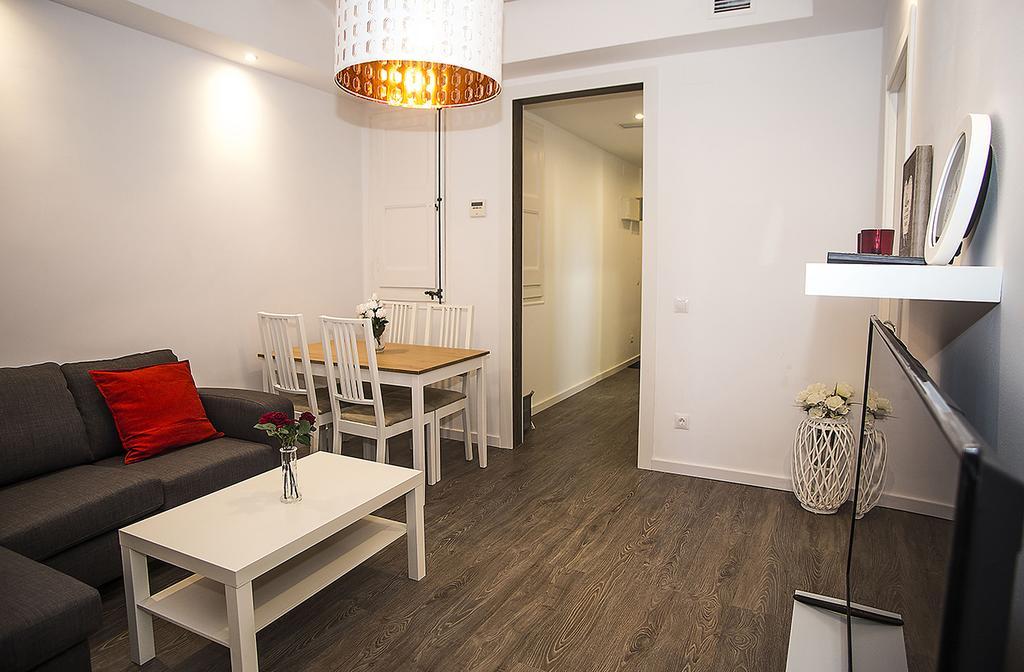 Camp Nou Apartment L'Hospitalet de Llobregat Buitenkant foto